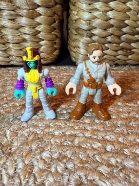 Fisher-Price Imaginext Treasure Hunter and Serpent Queen/Pharaoh